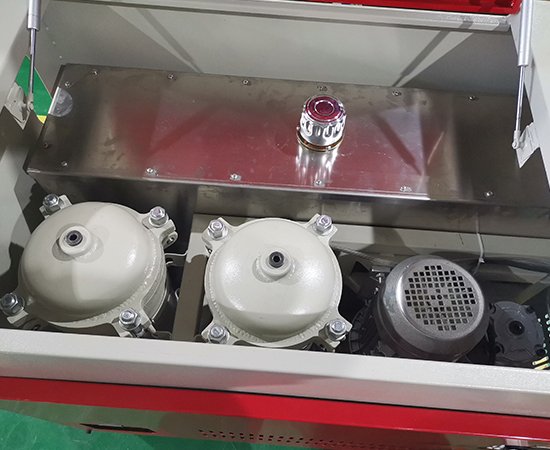 LYC-C Box-type Mobile Oil Purifier​ 1